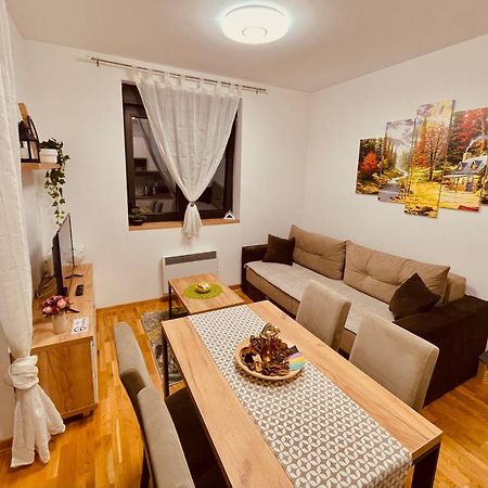 Lux Apartmani Vojinovic Zlatibor Buitenkant foto