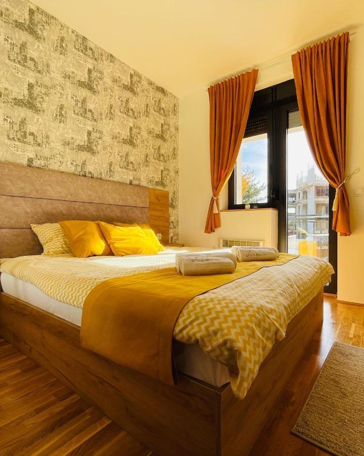Lux Apartmani Vojinovic Zlatibor Buitenkant foto