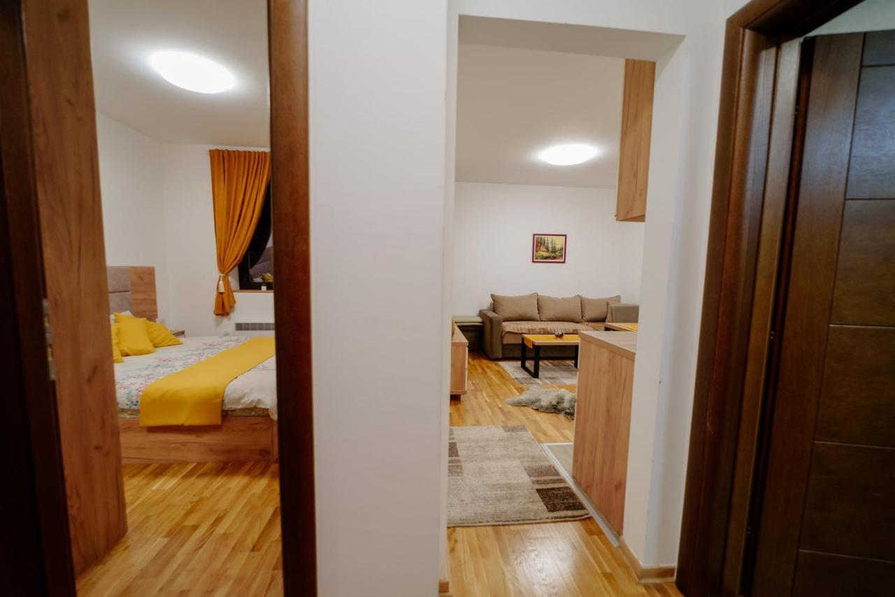 Lux Apartmani Vojinovic Zlatibor Buitenkant foto