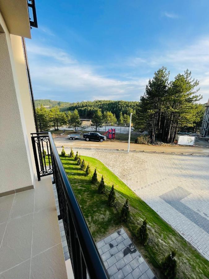 Lux Apartmani Vojinovic Zlatibor Buitenkant foto