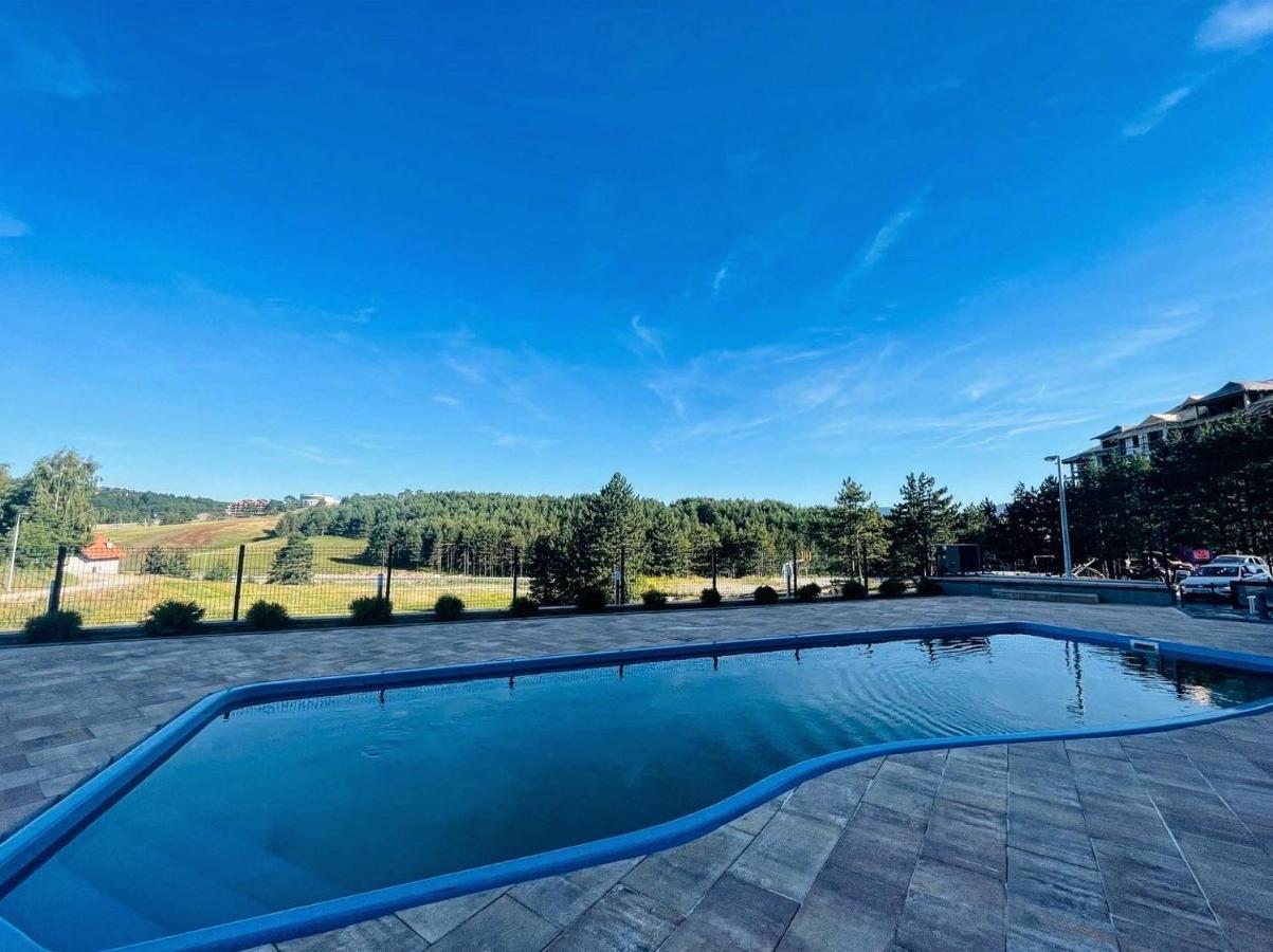 Lux Apartmani Vojinovic Zlatibor Buitenkant foto